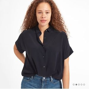 Everlane  Silk Short-Sleeve Square Shirt